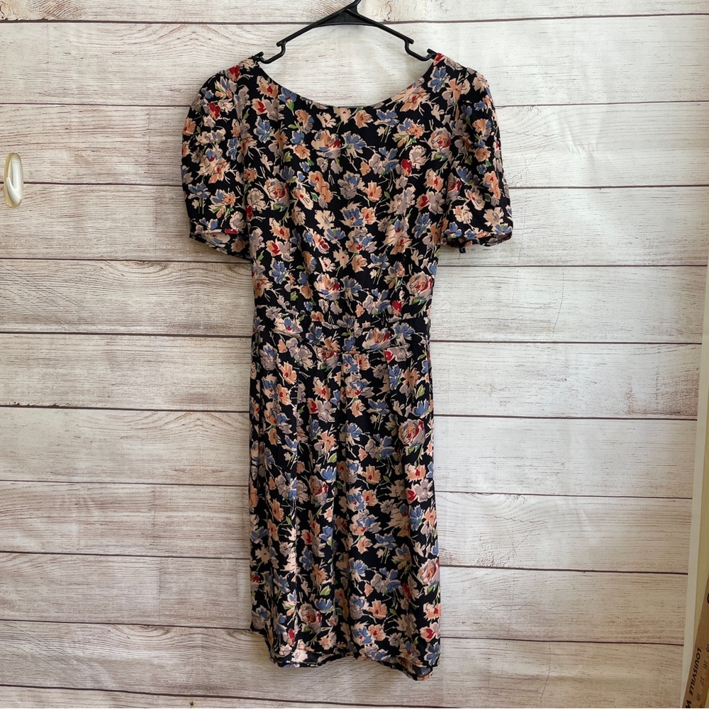 TOPSHOP FLORAL DRESS - Picture 2 of 6